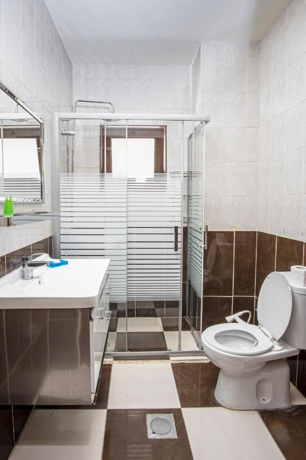 Al Riyati Hotel Apartments อคาบา ภายนอก รูปภาพ